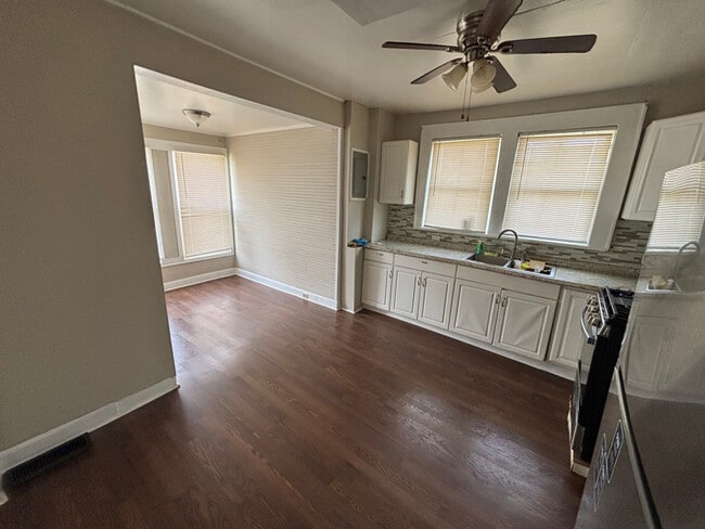 Photo - 1566 Lafayette Blvd NW