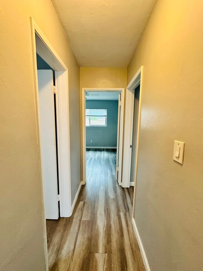 Photo - Bright and Updated 2-Bedroom Apartment – S...