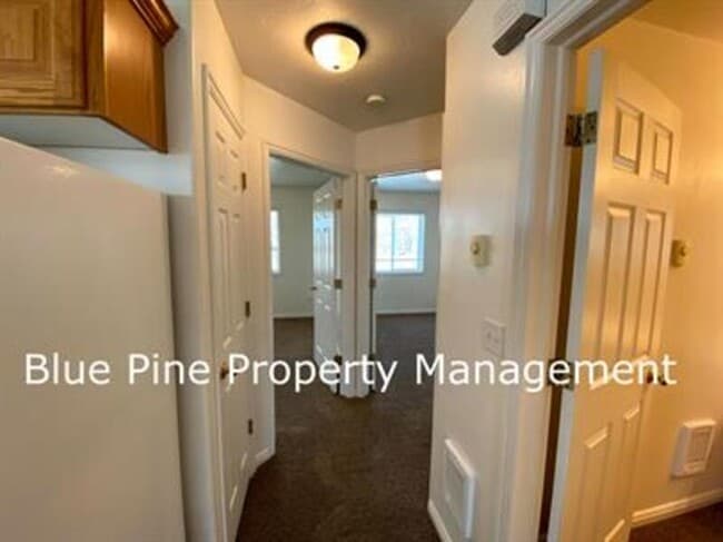 Photo - 3156 Chasewood Dr Unit 3