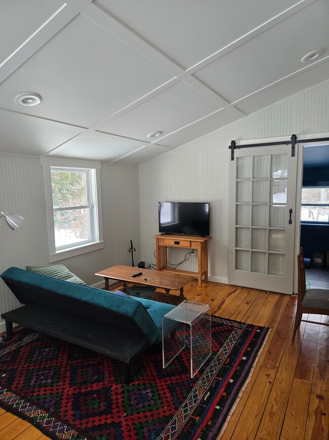 Photo - 143 Horner Ln
