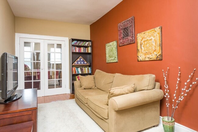 Photo - 532 Adams St Unit 2A