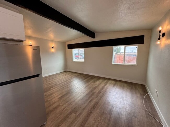 Photo - 2813-15 46th St Unit 2815 B 46th Street