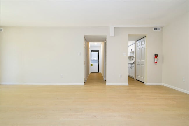 Oak Forest Apartments