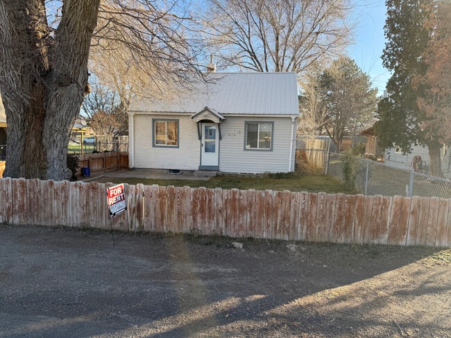 Building Photo - 474 Jefferson St