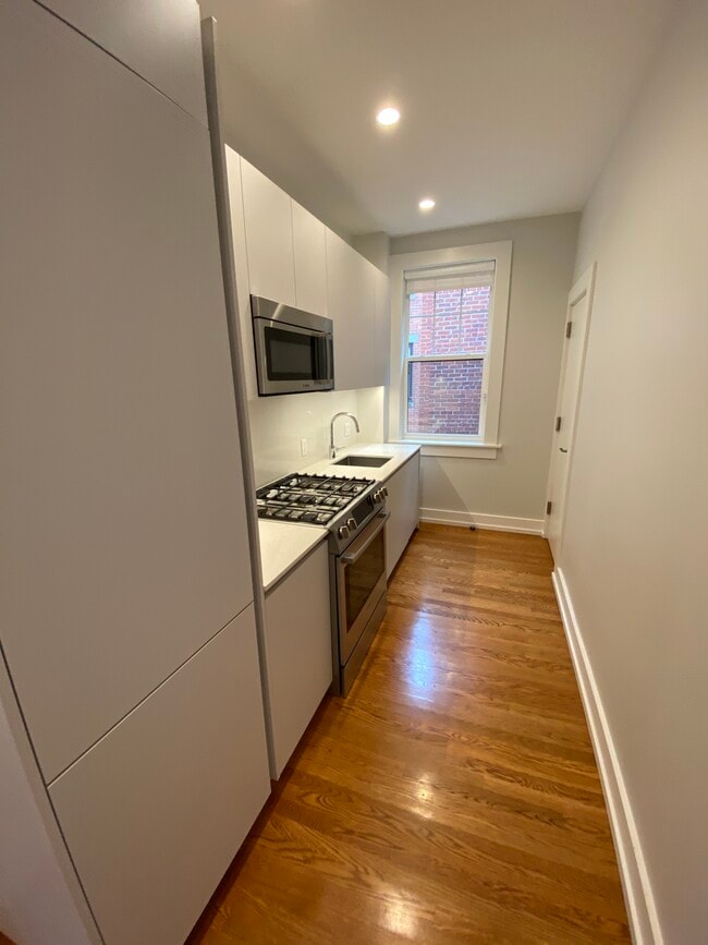 Photo - 17A Forest St