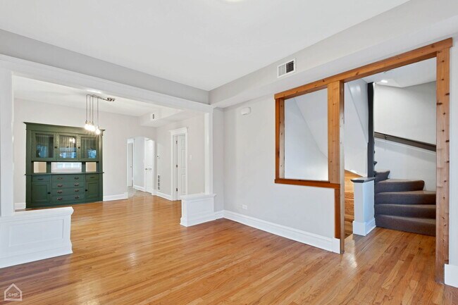 Photo - 4242 N Kimball Ave Unit 2