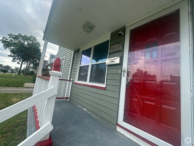 Building Photo - 20516 Franklin Rd Rental
