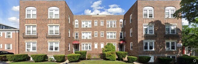 Building Photo - 385 Ives St Unit 5 Rental