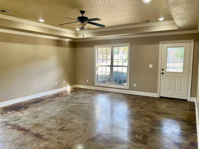 Photo - 6057 Beaver Creek Ln