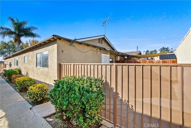 Photo - 3025 Garnet Ln