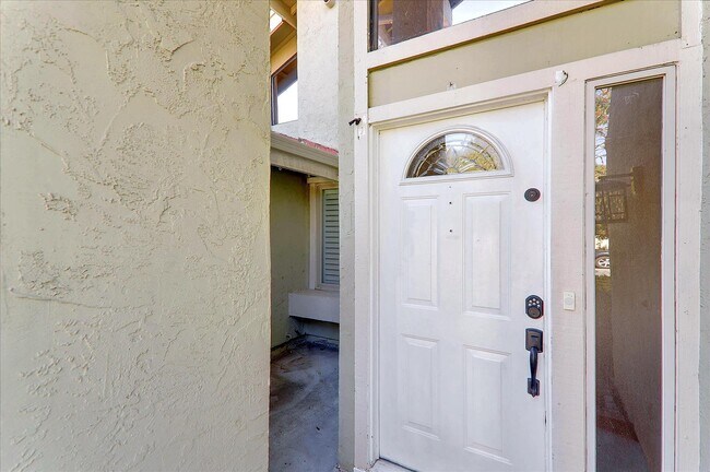 Photo - 4225 Sedge St