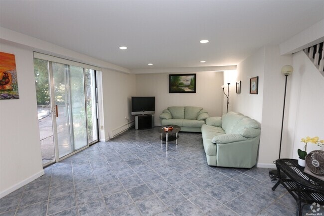 Building Photo - 194-02 87th Rd Rental