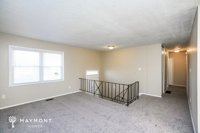 3149 Christopher Ln
