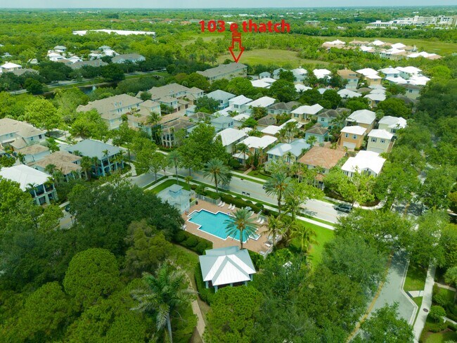 103 E Thatch Palm Cir