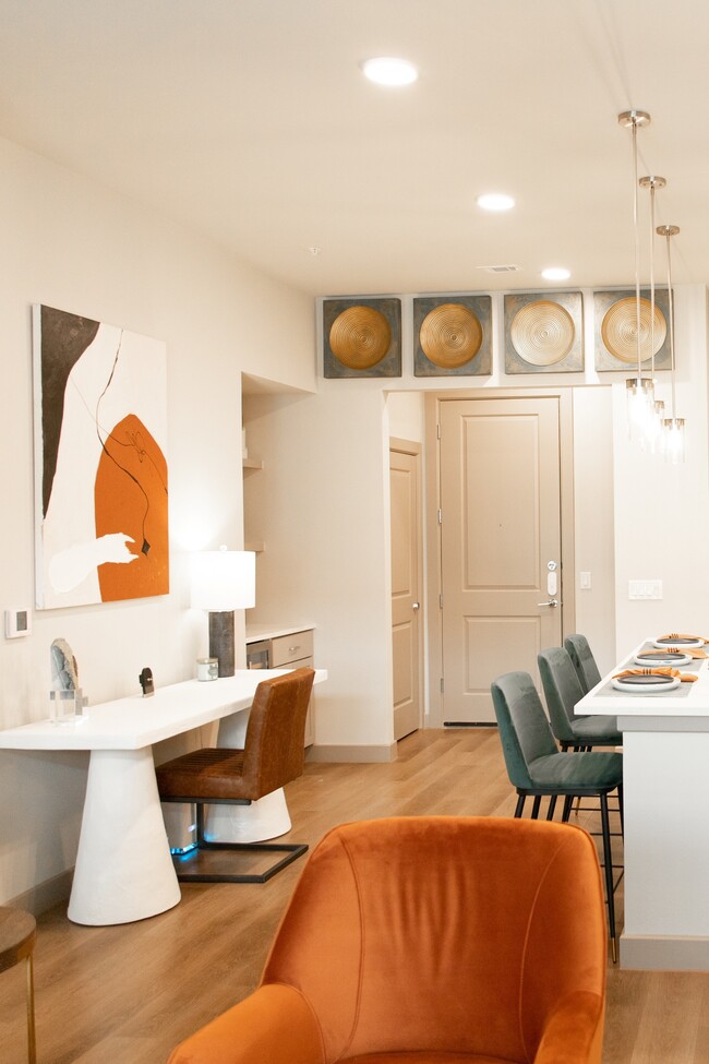 Photo - Jovie Lakeway