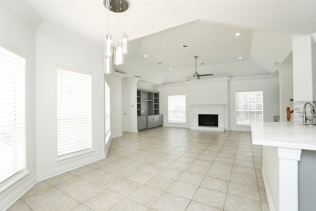 Photo - 1715 Cottage Landing Ln