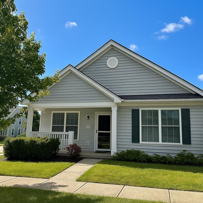 Photo - 133 Holly Hock Ln House