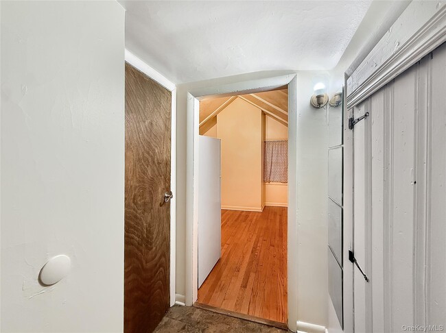 Photo - 252 Main St Unit 3