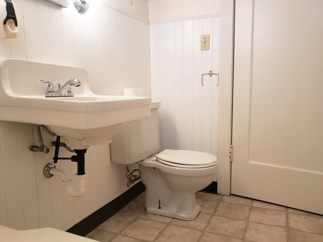 Photo - r1186t Unit 118-2