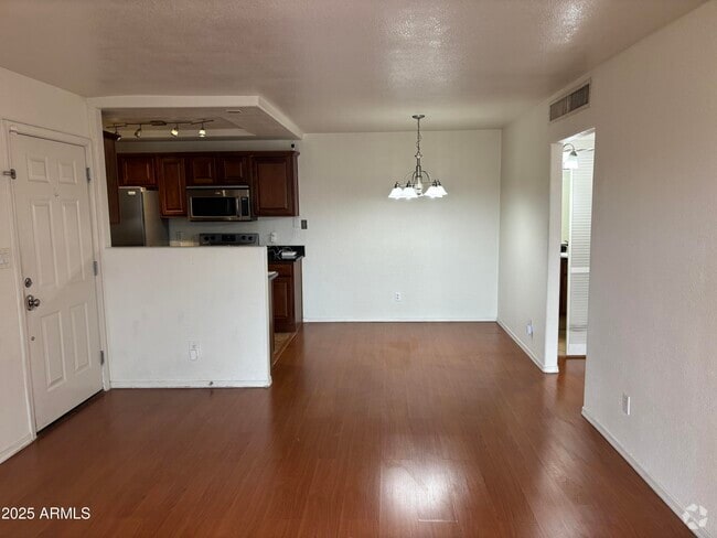 Building Photo - 2121 W Royal Palm Rd Unit 2074 Rental