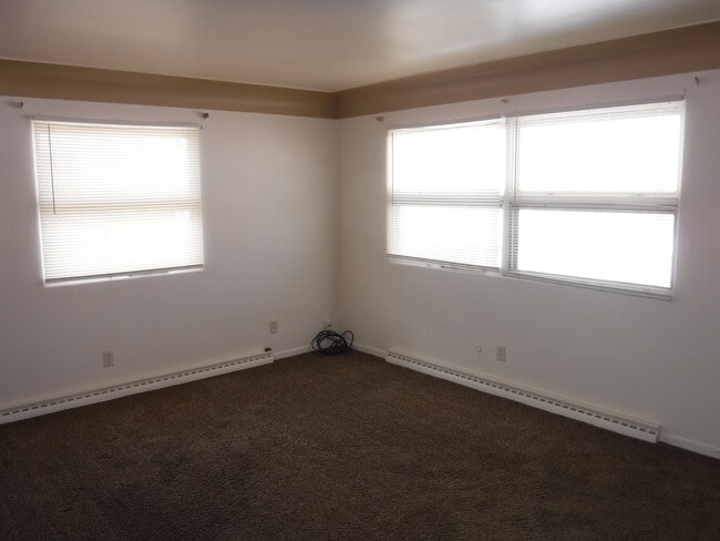 Photo - 110 Kirby St