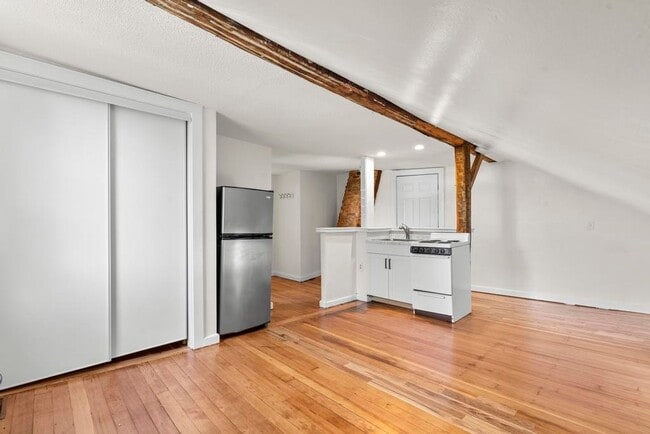 Photo - 22 Winthrop St Unidad 5