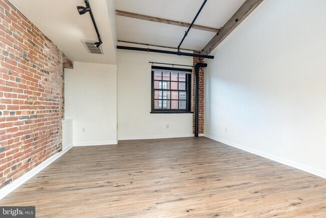 Photo - 303 Vine St Unit 512