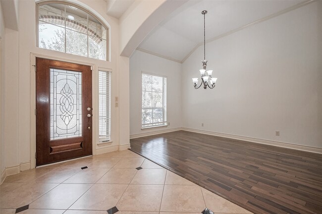 Photo - 4511 Crossvale Ridge Ln