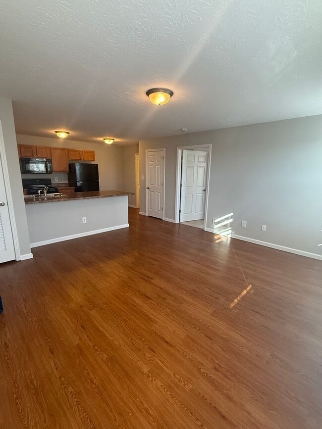 Photo - Upper Stone Apartments Unidad 434D