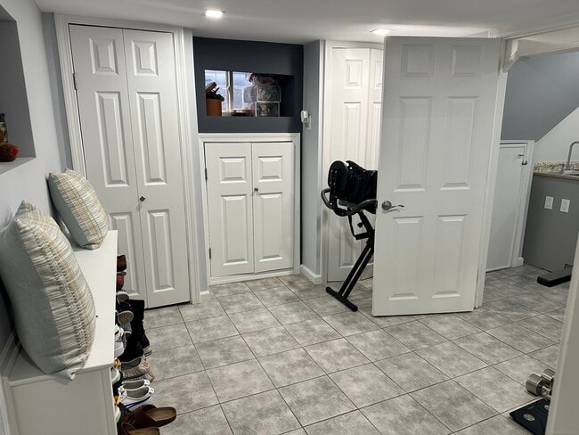 Photo - 104 Cambridge St