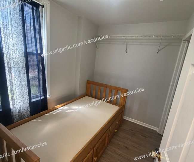 Photo - 1201 Maple Ave Unidad Apt B-1/2