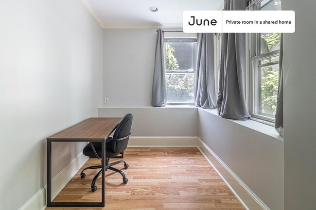 Photo - Room in Shared 5 bed/2 bath home Unit A