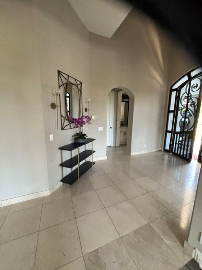 30732 Paseo Elegancia