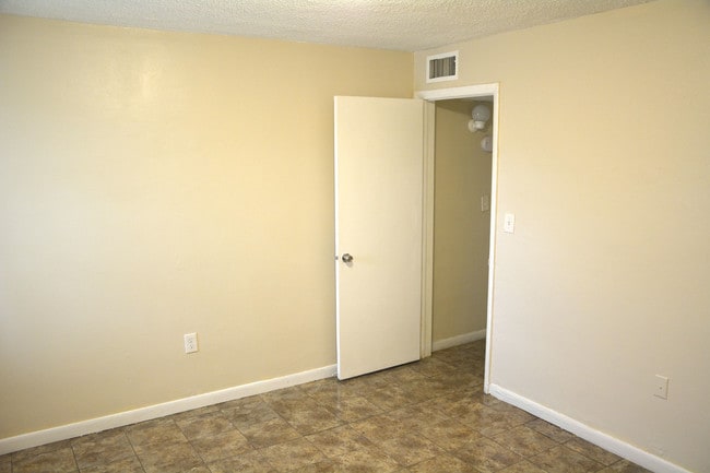 Photo - 2498 SW 17th Ave Unit 4104