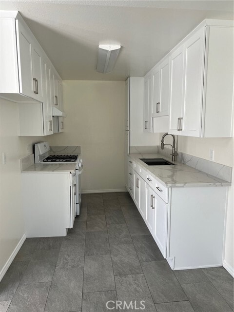Building Photo - 7039 Remmet Ave Unit I Rental