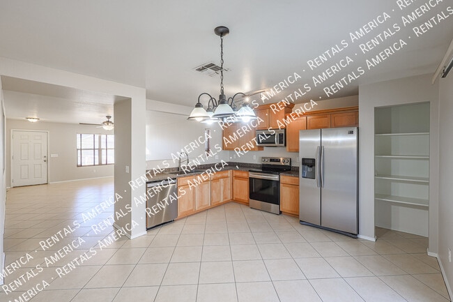 Photo - 11802 W Columbine Dr