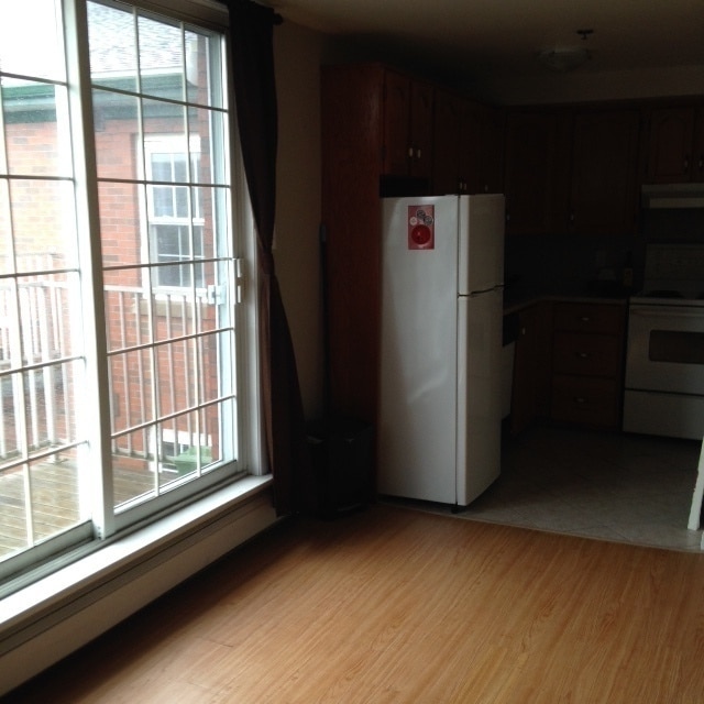 Photo - 1338-1338 Hollis St Unit 401