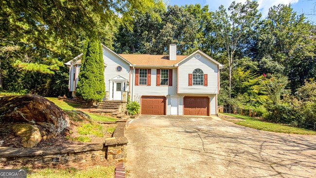 409 Fairington Ln