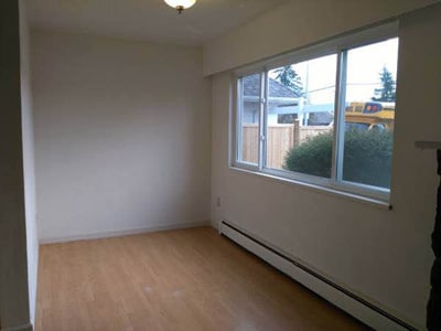 Photo - 16277 108 Av