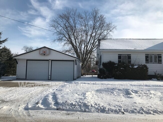 Photo - 503 NE 3rd St