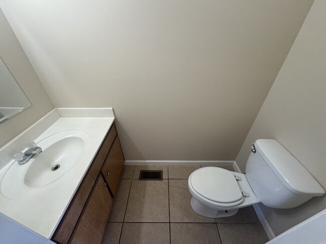 Photo - 814 Sevier St