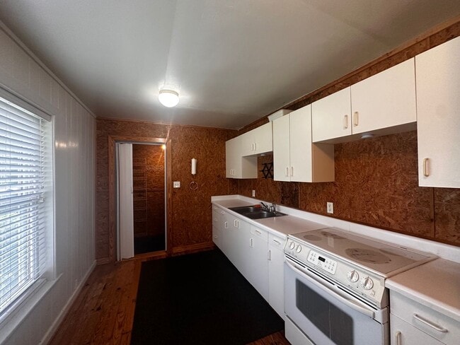 Photo - 334 E Palmer Ave