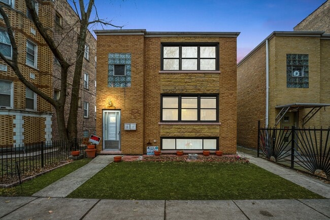 Photo - 6158 N Hoyne Ave Unit 1