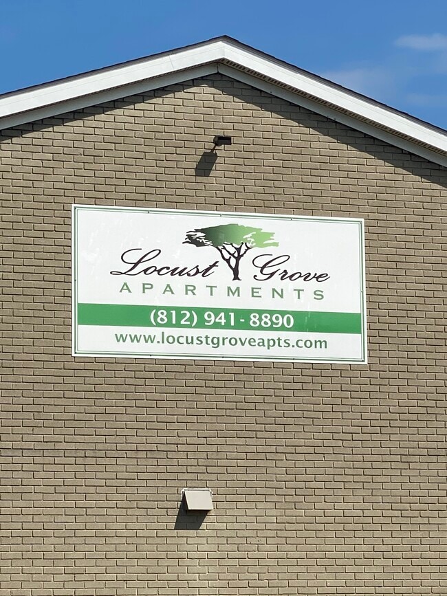 Locust Grove Apartments
