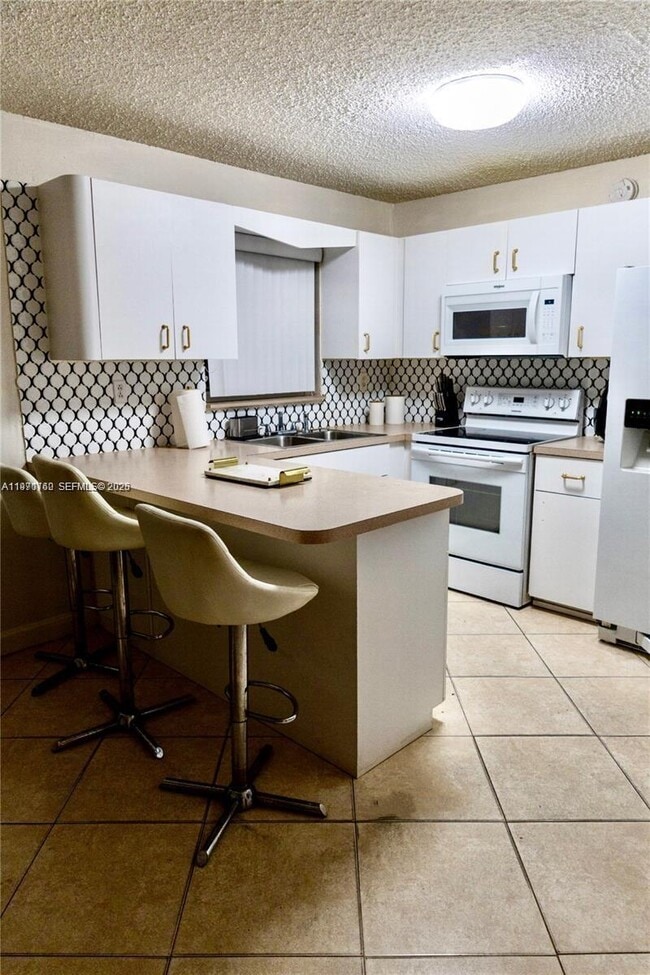 Photo - 21 SW 113th Ave