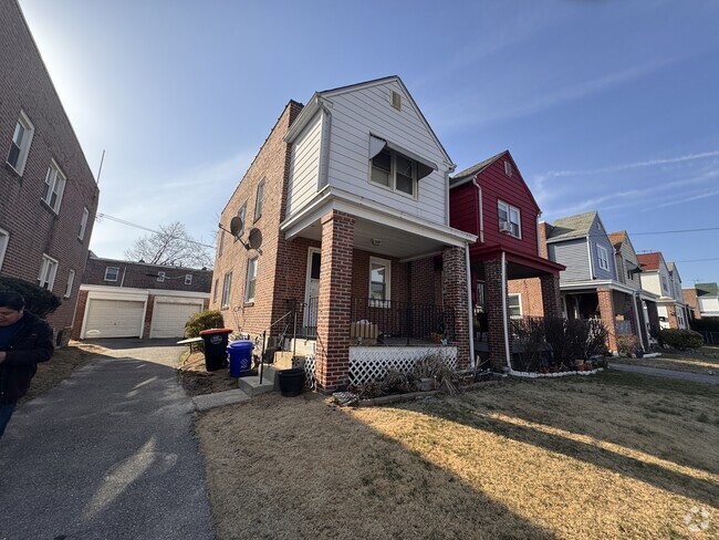 Building Photo - 44 Worrell Street Rental