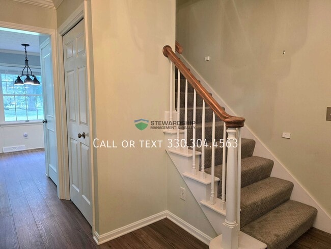 Photo - 11877 William Penn Ave NE