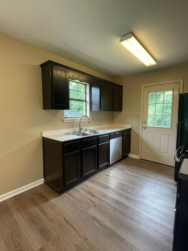 Photo - Updated Home for Rent!
