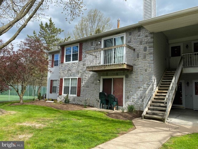Building Photo - 15 Azalea Ct Unit 15 Rental