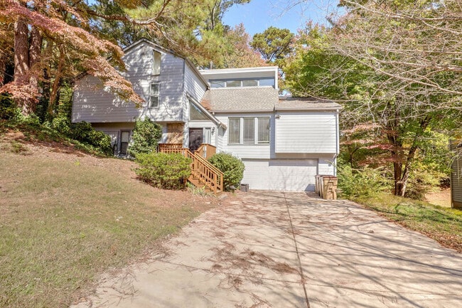 Building Photo - 2175 Wenlok Trail